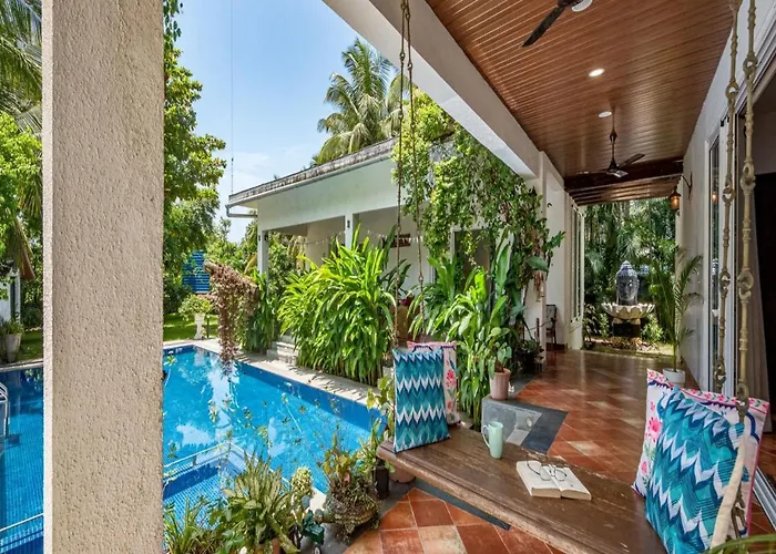 Saffronstays Osaree - 5Br Pet-Friendly Villa Near Kihim Beach With A Pool And Terrace Alibag